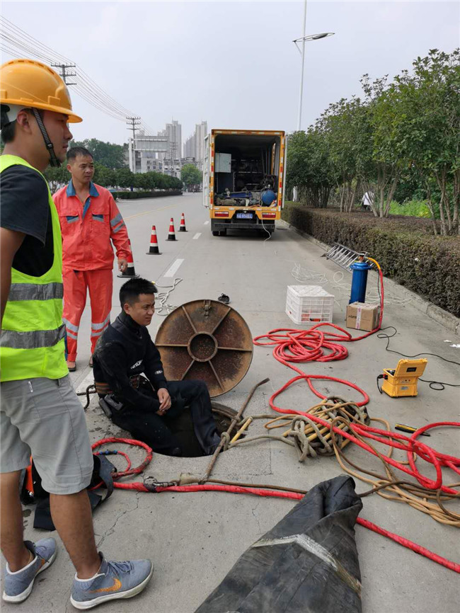 文登翻衬法管道修复技术主要工序